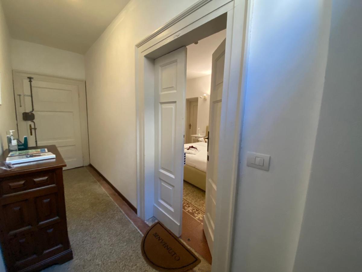 Palazzo Della Torre Room เวโรนา ภายนอก รูปภาพ